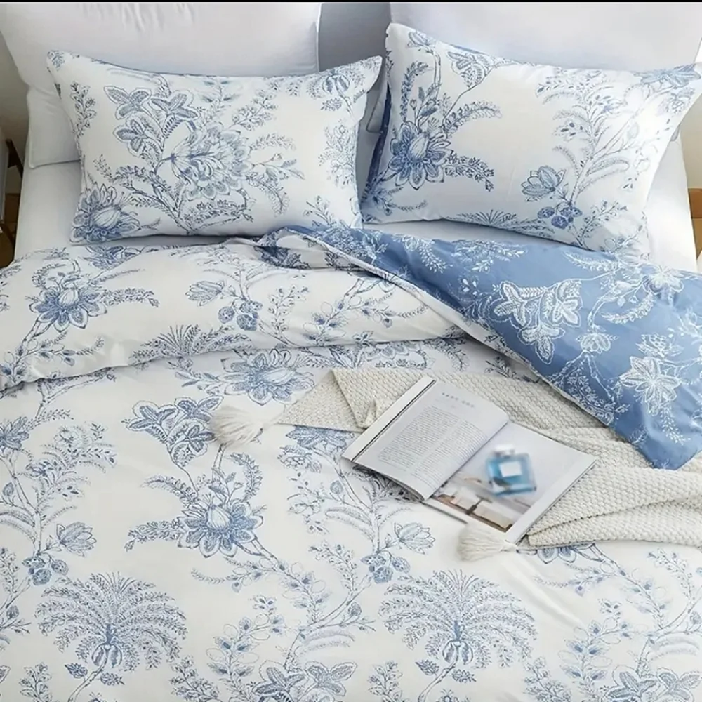 King Size Duvet Double Sided Print Floral Blue & White Bedding Set 3 Pieces Nwt